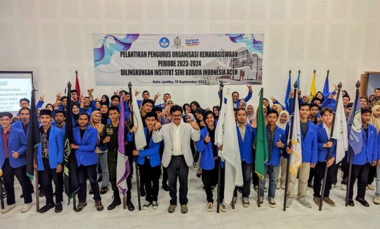 Rektor ISBI Aceh Lantik 14 Organisasi Mahasiswa